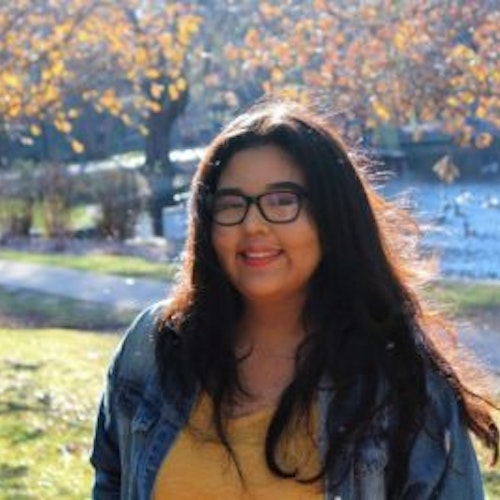Foto de perto de Abigail Estrada, consultora adolescente da classe 2018-2019