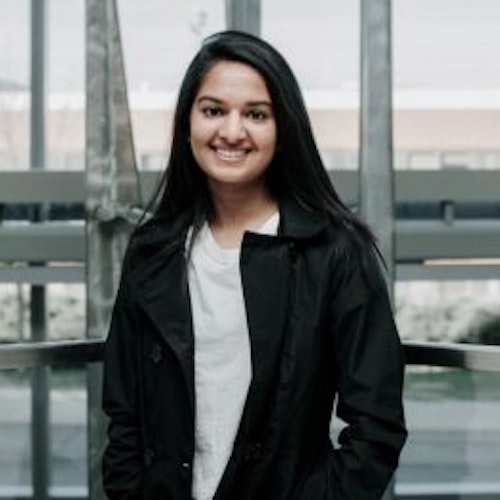 Ina Bhoopalam, Grupo de Consejeras adolescentes 2018-2019 (retrato).