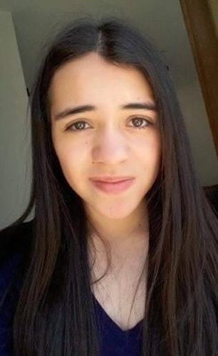 Paola Celeste Alanís Ricárdez 2017-2018 Teen Advisors (close selfie headshot)